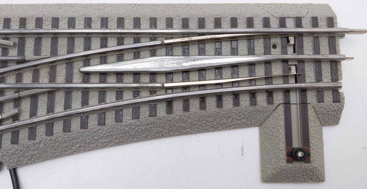 Lionel 6-16826 O72 FasTrack Command Control Left Hand Switch Turnout EX/Box