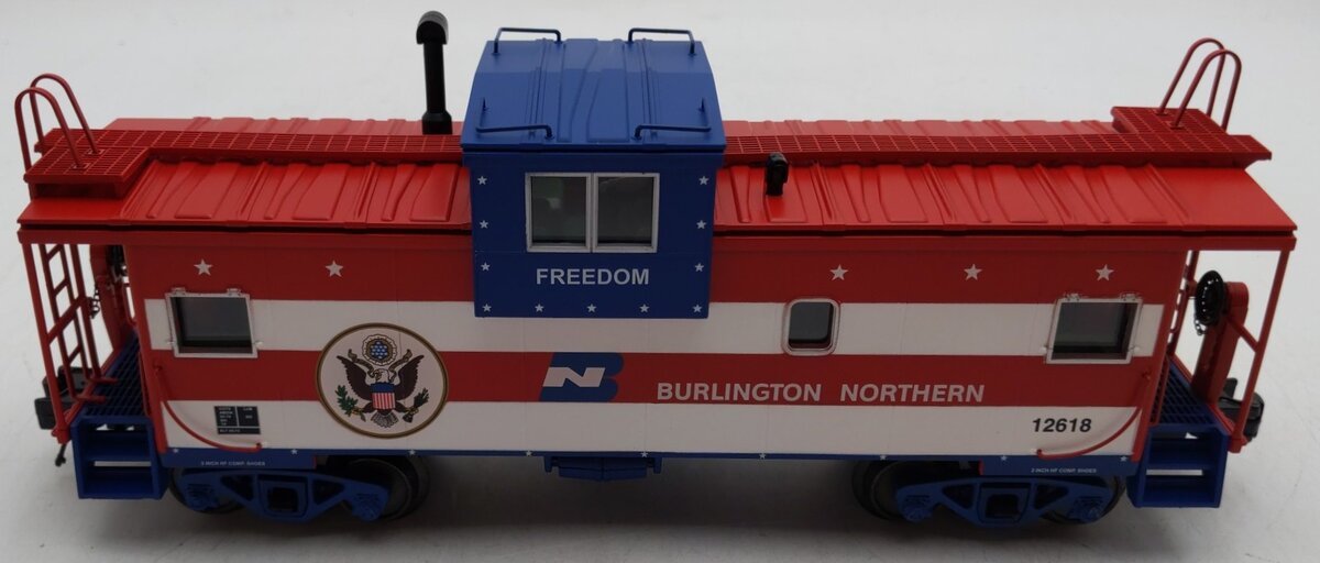 MTH 20-91425 O Gauge Extended Vision Caboose Burlington Northern #12618 LN/Box
