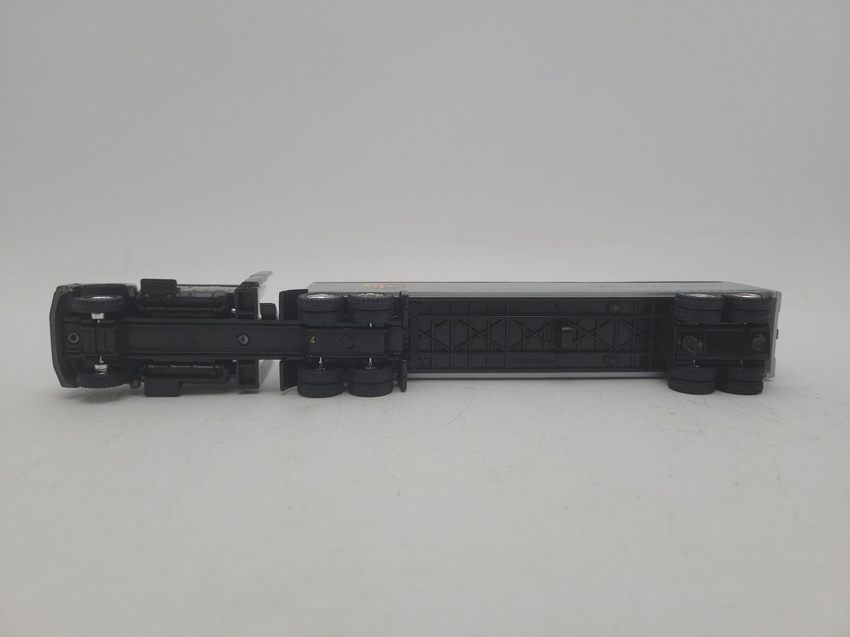 Acme 02006 1:64 Scale UPS Freight Tractor Trailer Diecast Brand Launch 2006 EX/Box