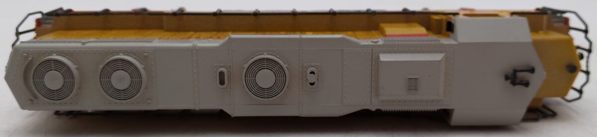 Atlas 7061 HO Union Pacific GP 38 Diesel Locomotive #2048 EX/Box