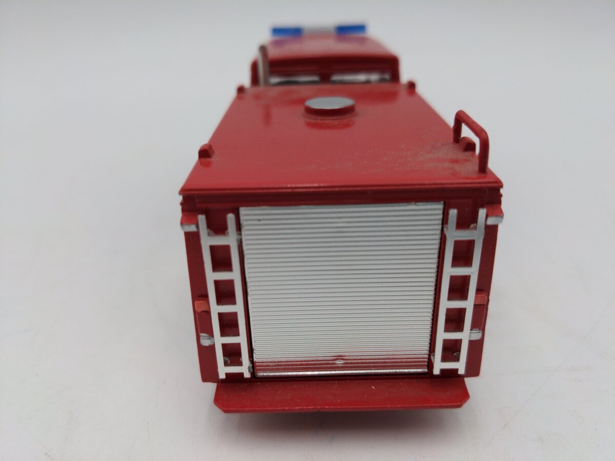 Conrad 45104 1:50 Scale Diecast Emergency Vehicle Fire Truck EX