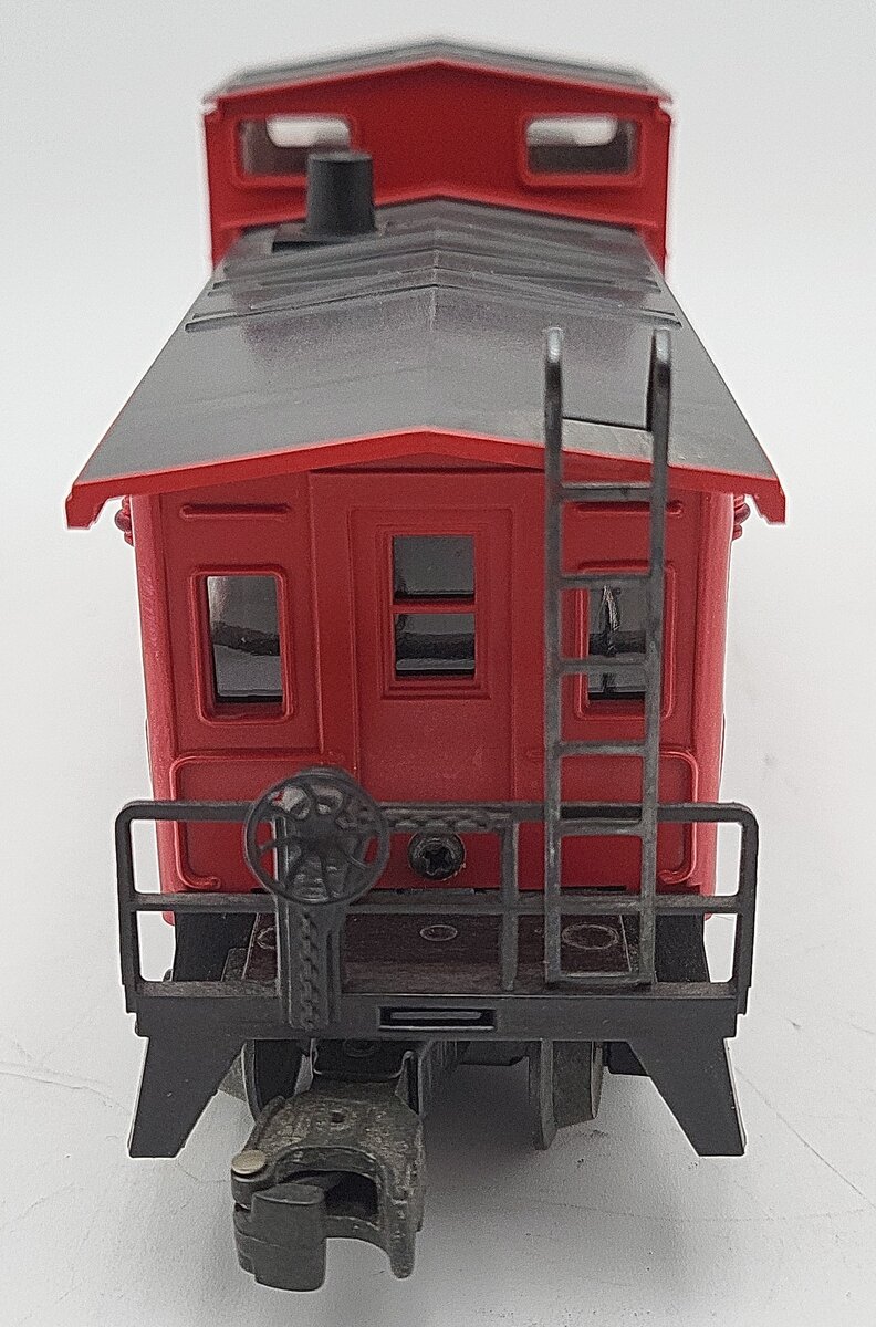 Lionel 6-19704 O Gauge Western Maryland Extended Vision Caboose w/Smoke EX