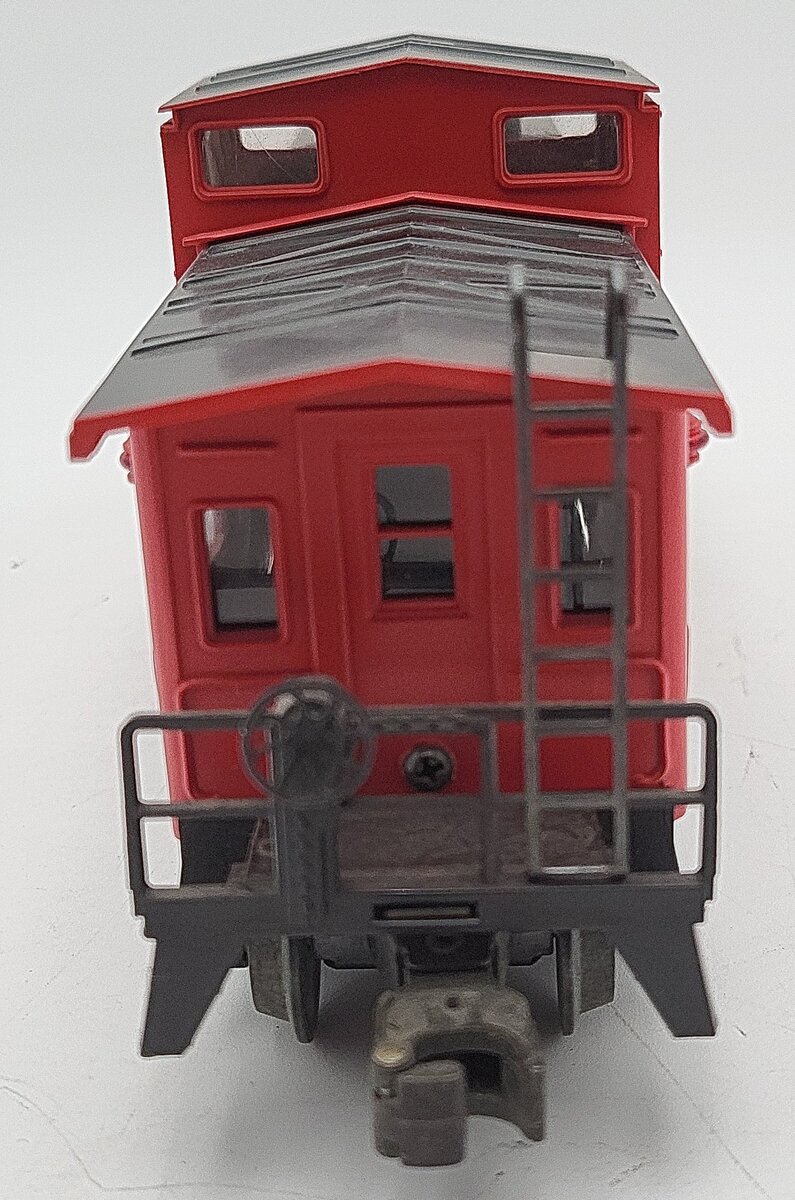 Lionel 6-19704 O Gauge Western Maryland Extended Vision Caboose w/Smoke EX