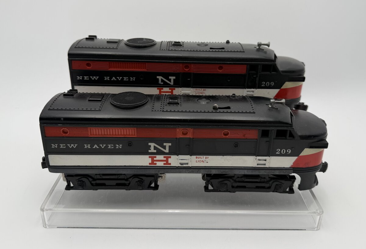 Lionel 209 Vintage O New Haven Alco AA Diesel Locomotive Set VG