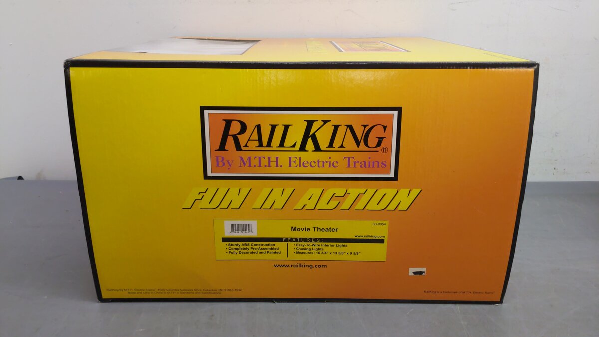 MTH 30-9054 O Scale Railtowne Movie Theater EX/Box