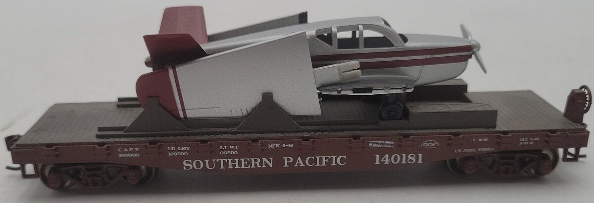 Athearn 96311 HO Scale Southern Pacific 40' Flatcar w/Plane #140181 EX/Box