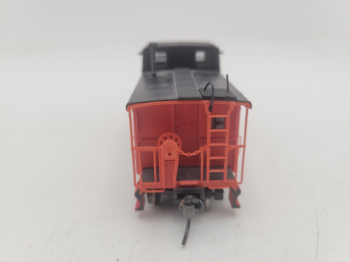 Atlas 11222 HO Scale Canadian National Cupola Caboose #79207 EX/Box