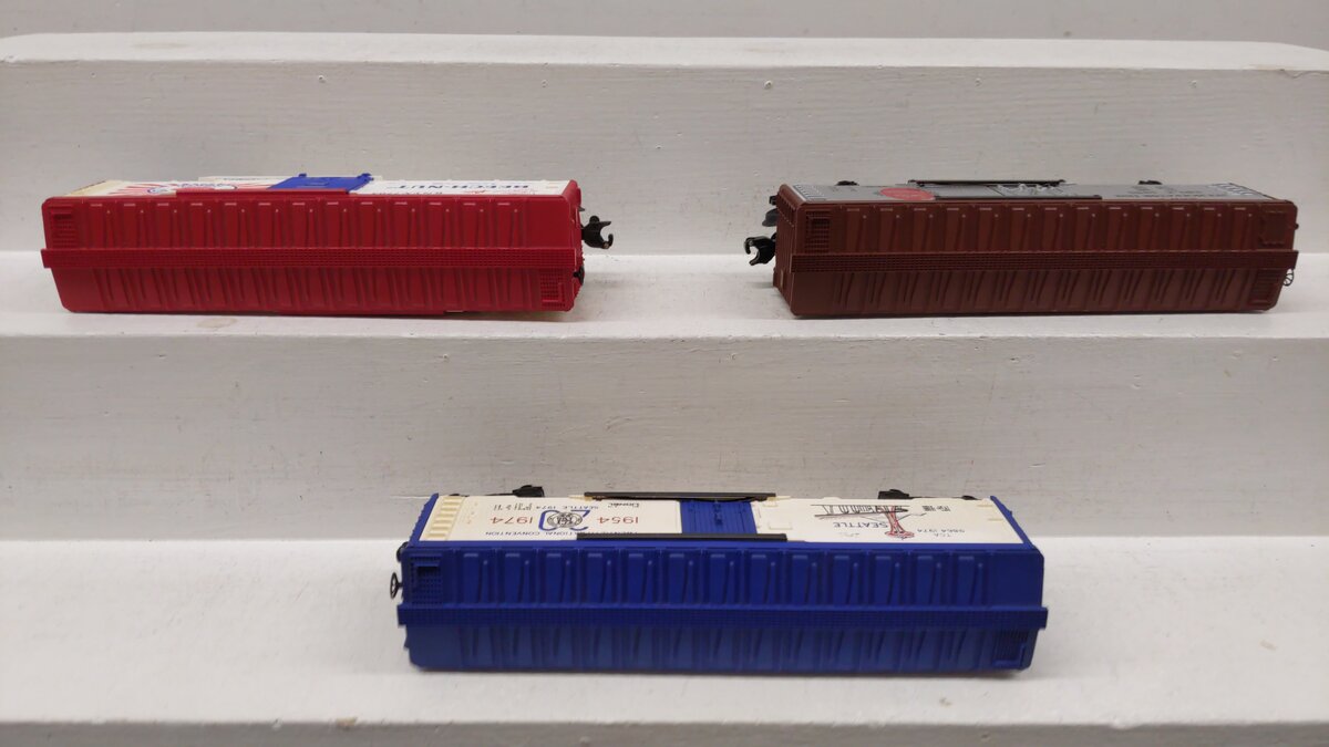 Lionel O Gauge Assorted Train Cars [3] EX/Box