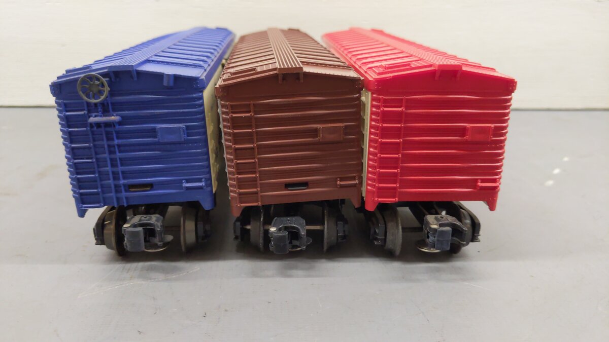 Lionel O Gauge Assorted Train Cars [3] EX/Box