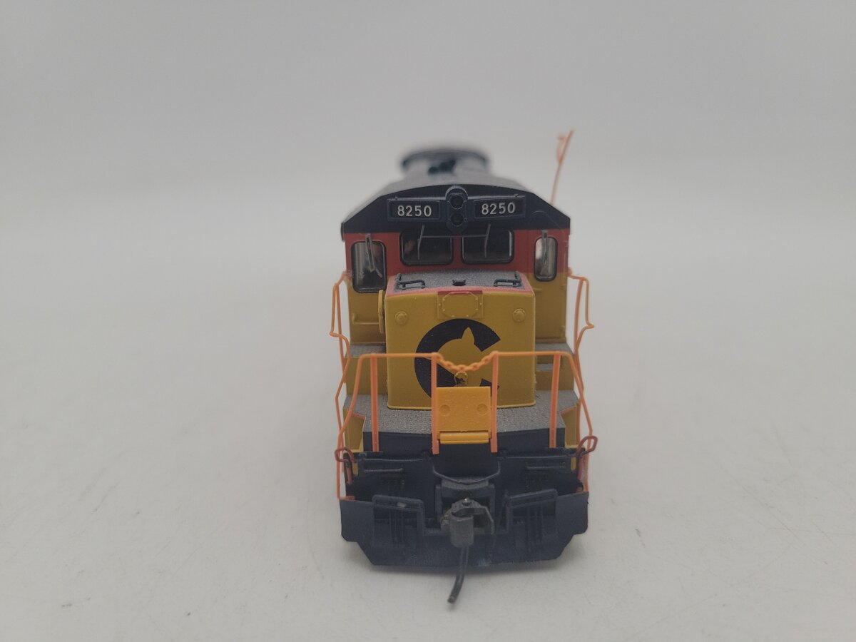 Atlas 8029 HO Scale Chesapeake & Ohio Diesel Locomotive #8250 VG/Box