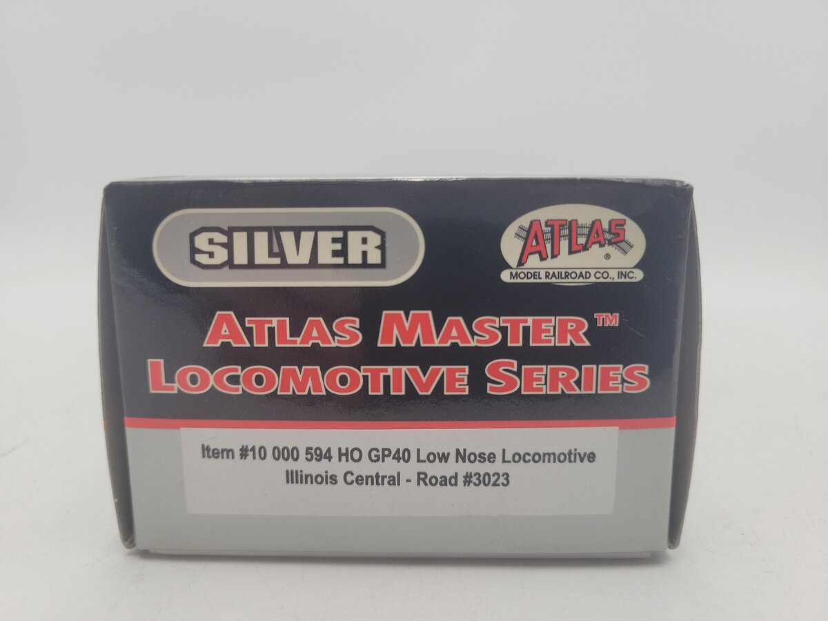 Atlas 10000594 HO Scale GP40 Low Nose Illinois Central Diesel Locomotive #3023 VG/Box