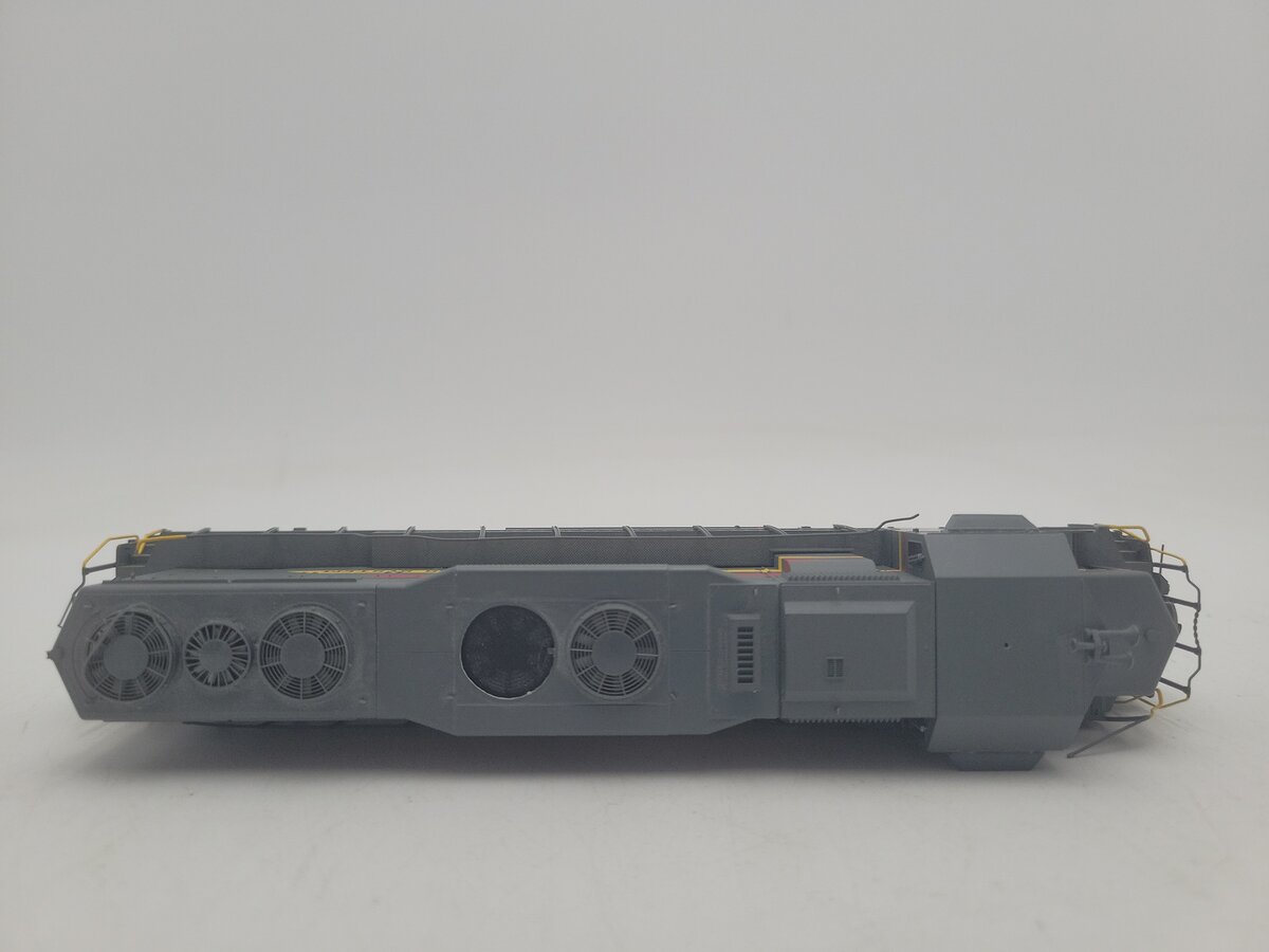Atlas 9243 HO Scale SD35 Low Nose Family Lines Diesel Locomotive w/ DC/DCC #4523 VG/Box