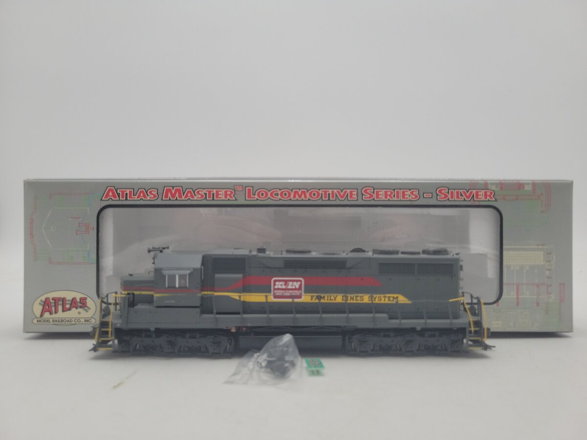 Atlas 9243 HO Scale SD35 Low Nose Family Lines Diesel Locomotive w/ DC/DCC #4523 VG/Box