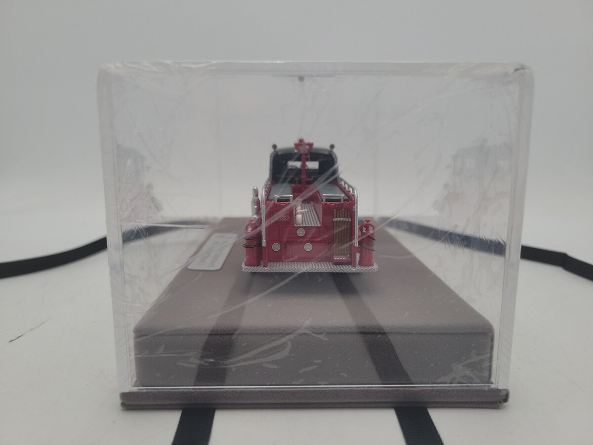 Fire Replicas FR057-2 1:50 Scale Chicago Fire Department 1952 Autocar Squad 2 LN/Box