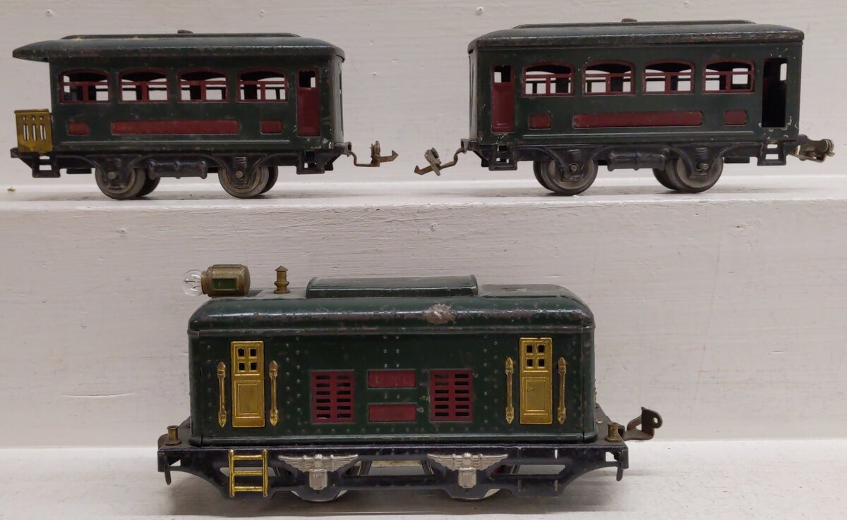 Lionel 248 O Vintage 0-4-0 Electric Powered Tinplate Passenger Set:248, 629, 630
