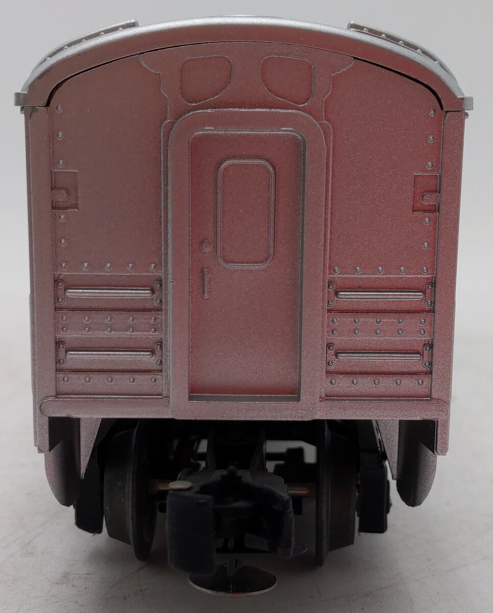 Lionel 6-6411 O Gauge Amtrak Illuminated Passenger Car #6411 EX