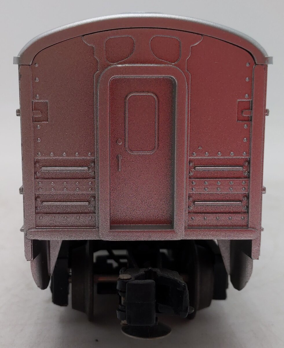 Lionel 6-6411 O Gauge Amtrak Illuminated Passenger Car #6411 EX