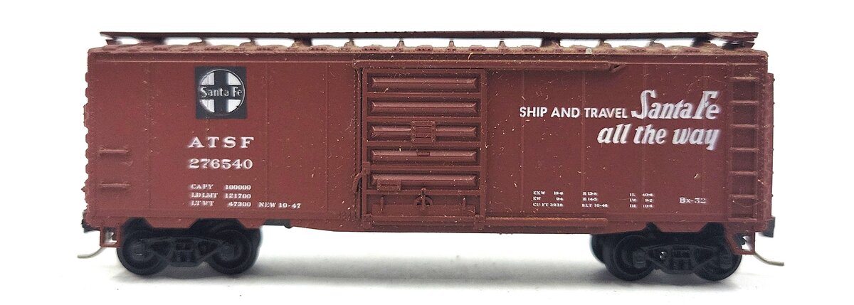 Roco 28501 N Santa Fe Chief Boxcar #276540 LN