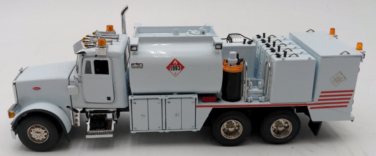Sword Models SW2041-W 1:50 White Peterbilt 357 w/Elliot Fuel and Lube Body LN