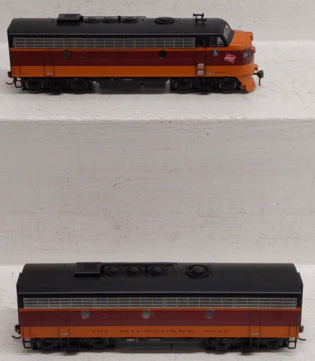 Athearn 0G3200B HO Scale Milwaukee F9A & F9B Locomotive Set #86C & 86D LN/Box