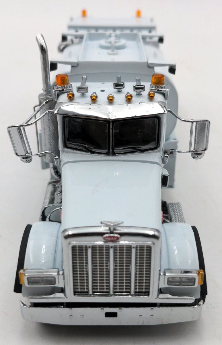 Sword Models SW2041-W 1:50 White Peterbilt 357 w/Elliot Fuel and Lube Body LN