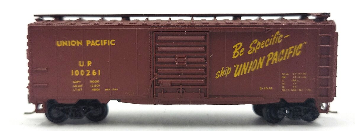Roco 28505 N Scale Union Pacific Boxcar #100261 EX