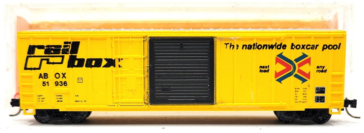 Roundhouse 8231 N Scale Railbox 50' Box Car #51936 EX/Box