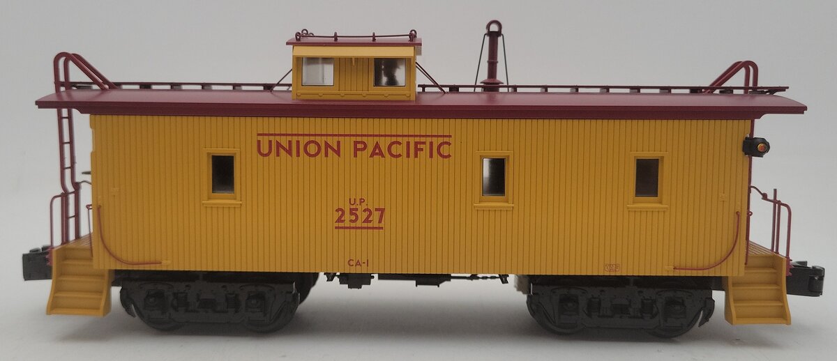 Lionel 2326450 O Union Pacific Vision CA-1 Caboose #2527 EX/Box