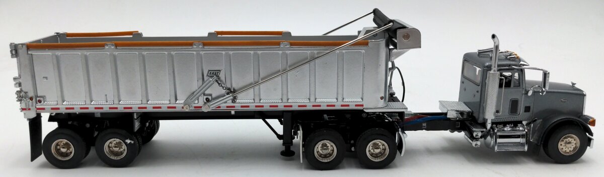 Sword Models SW2044-G 1:50 Scale Diecast Peterbilt 357 w/ East Dump Trailer LN