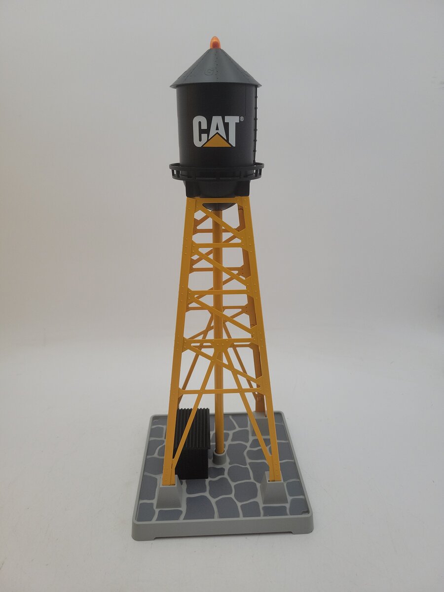 MTH 30-90075 O / 027 Gauge Caterpillar #193 Industrial Water Tower LN/Box