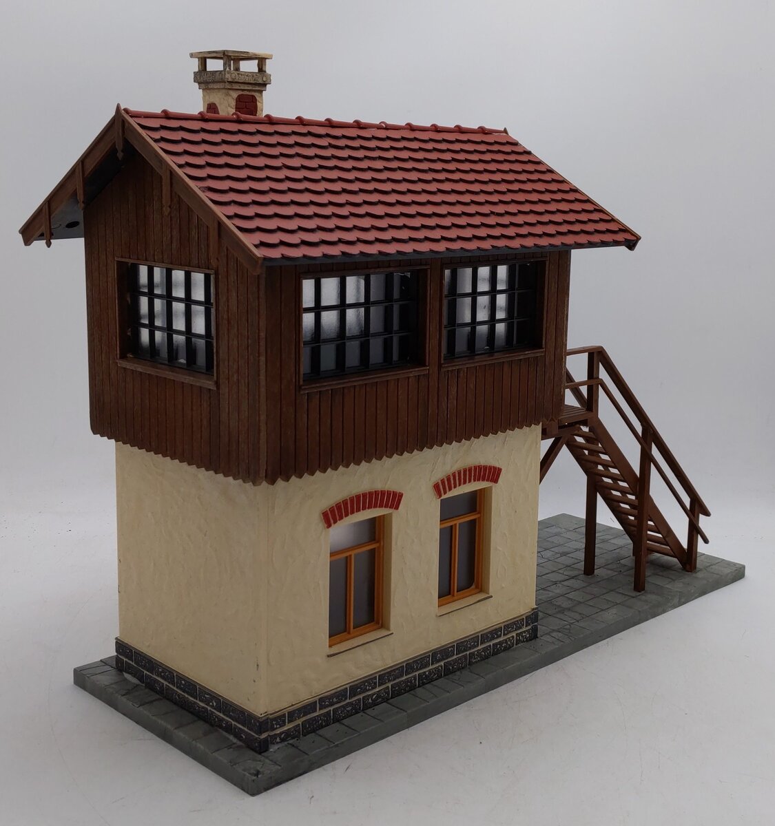 Pola 330914 G Scale Schonweiler Signal Tower EX