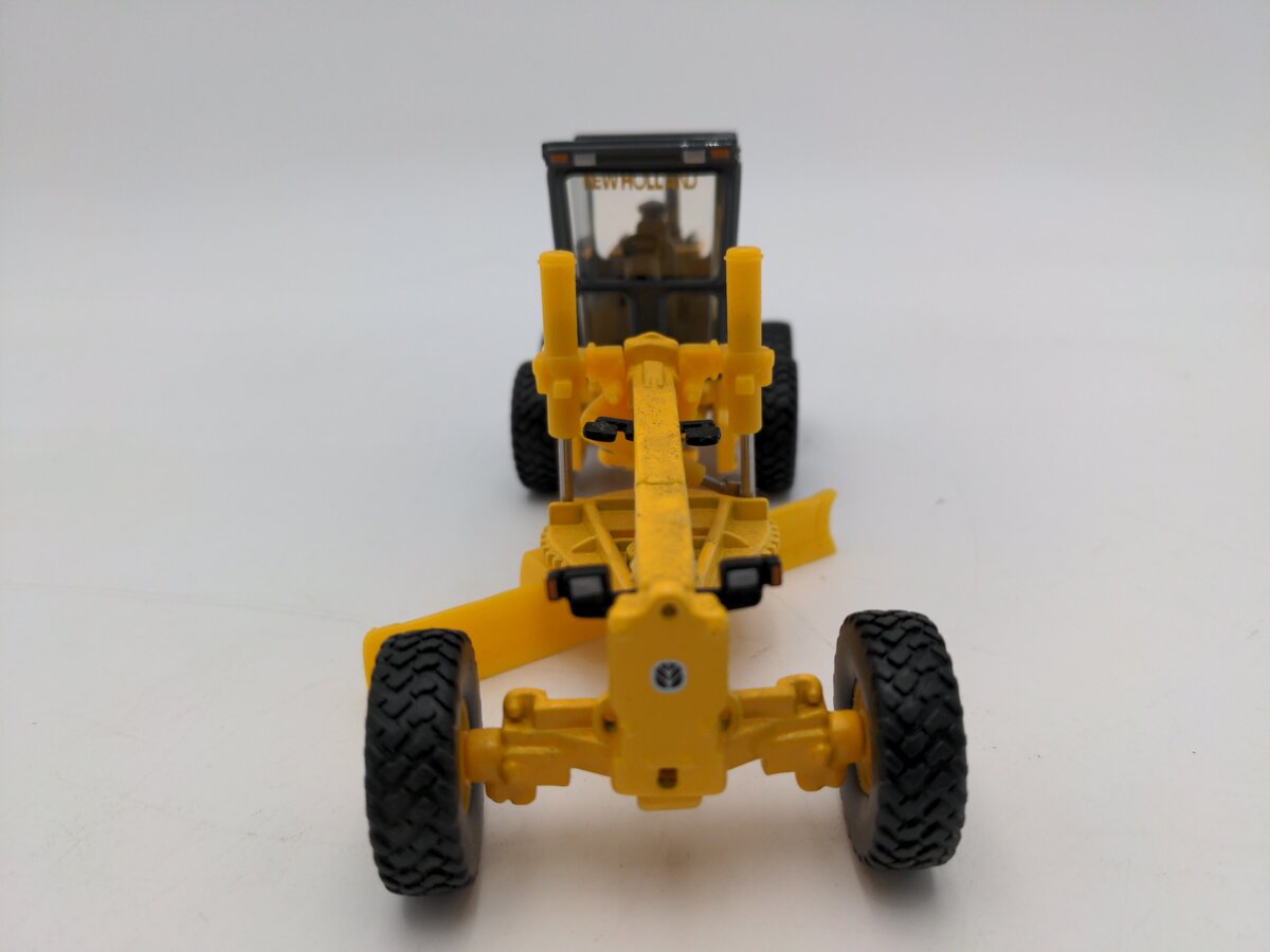 Ertl 1:50 Scale Diecast New Holland RG200.B Grader EX
