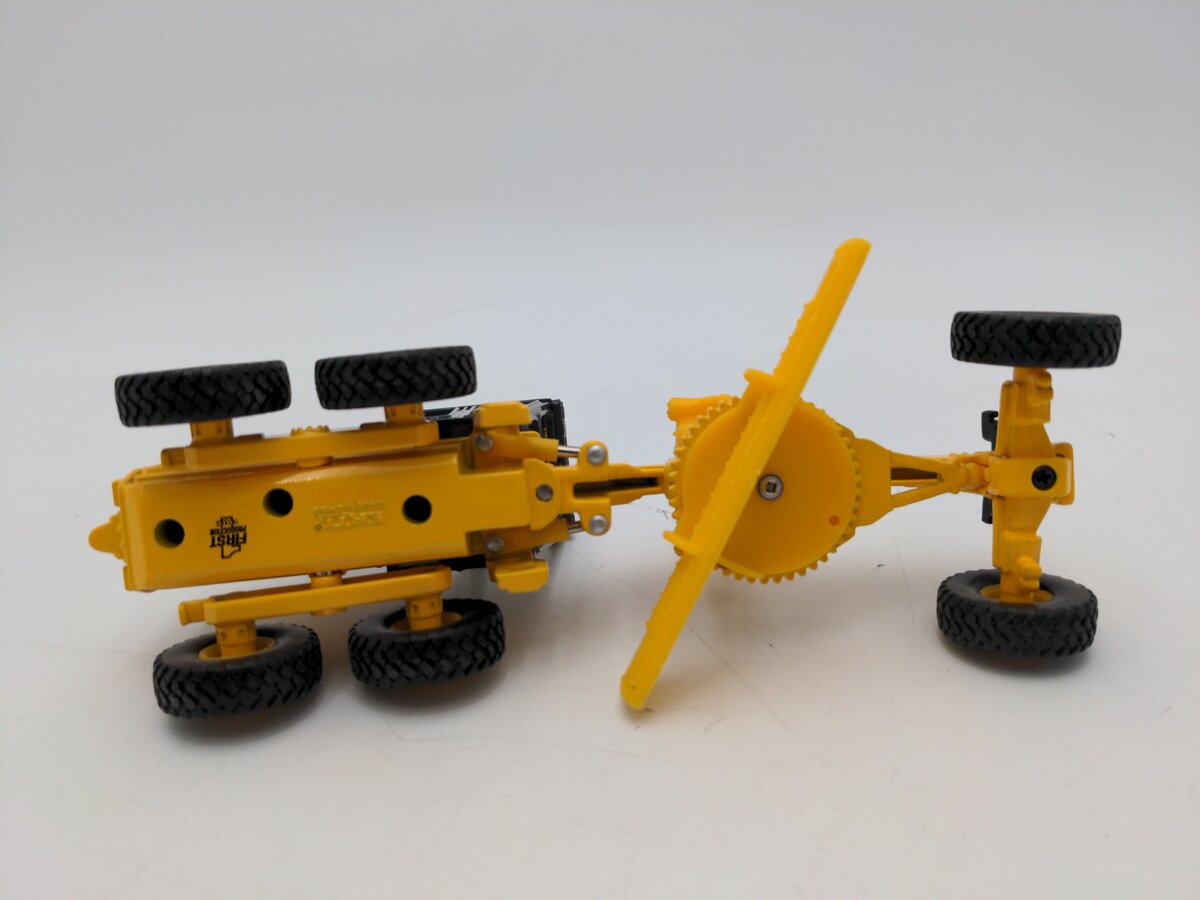 Ertl 1:50 Scale Diecast New Holland RG200.B Grader EX