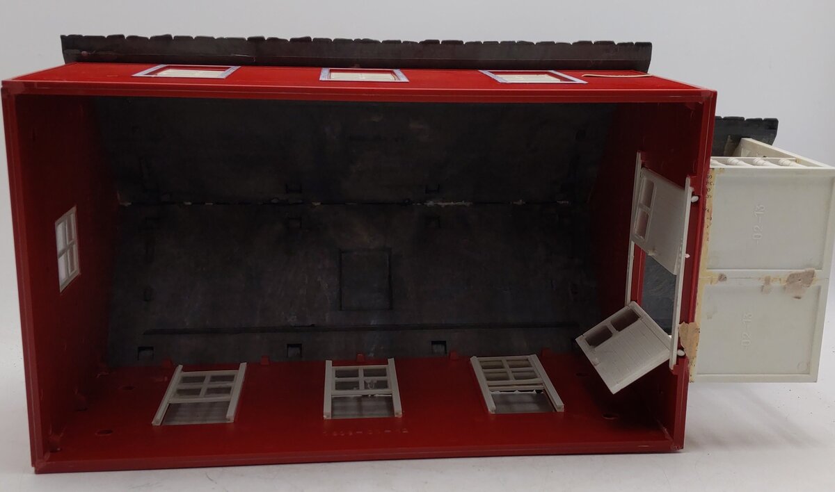 Piko 62243 G Scale Little Red Schoolhouse EX