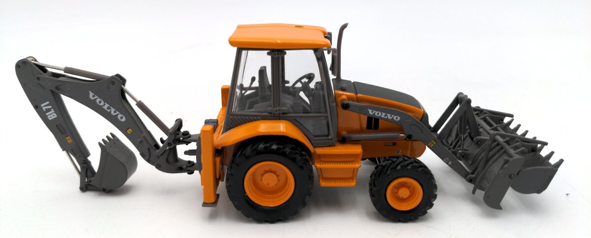 Motorart 13033 1:50 Volvo BL71 Backhoe Loader VG