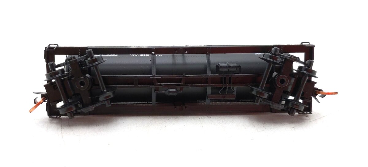 Micro-Trains 06500590 N Canadian Pacific 39' Single Dome Tank Car #389593 EX/Box