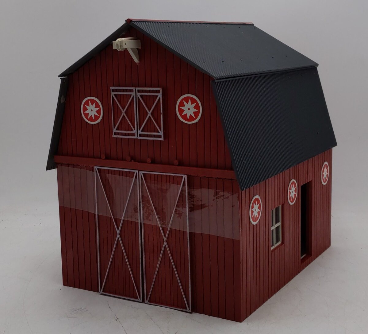 Pola 1812 Red Miller‘s Barn Building Kit EX