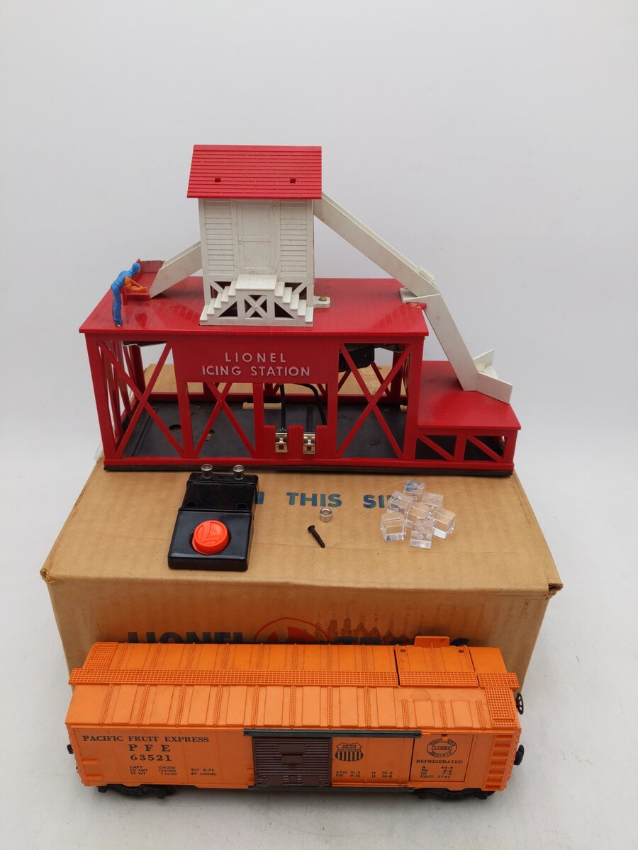 Lionel 352 Vintage O Postwar Operating Icing Station VG/Box