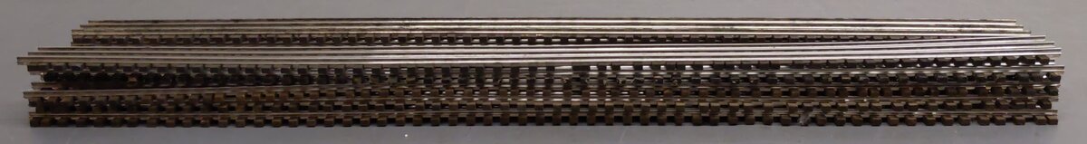 Gargraves WT-201-37 O 37" Regular Tinplate 3-Rail Straight Track Sections (10) VG