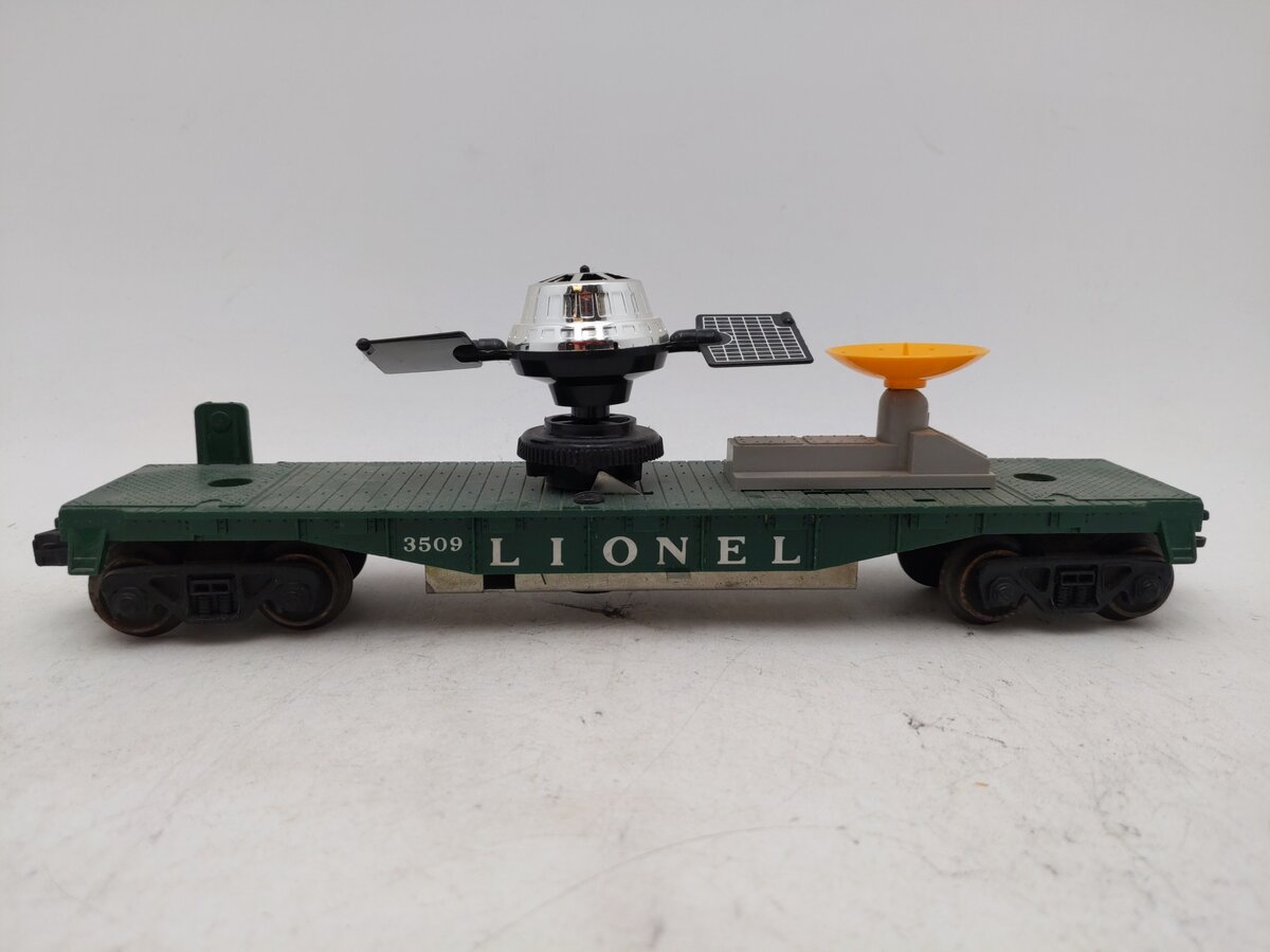 Lionel 3509 Vintage O Operating Satellite Launching Car VG