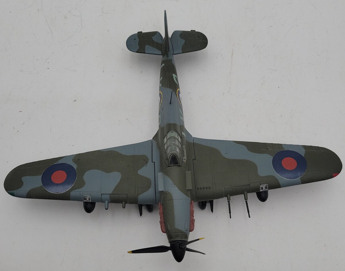 Franklin Mint B11B574 1/48 Diecast Hurricane MK2 C RAF 87 Sqn EX/Box