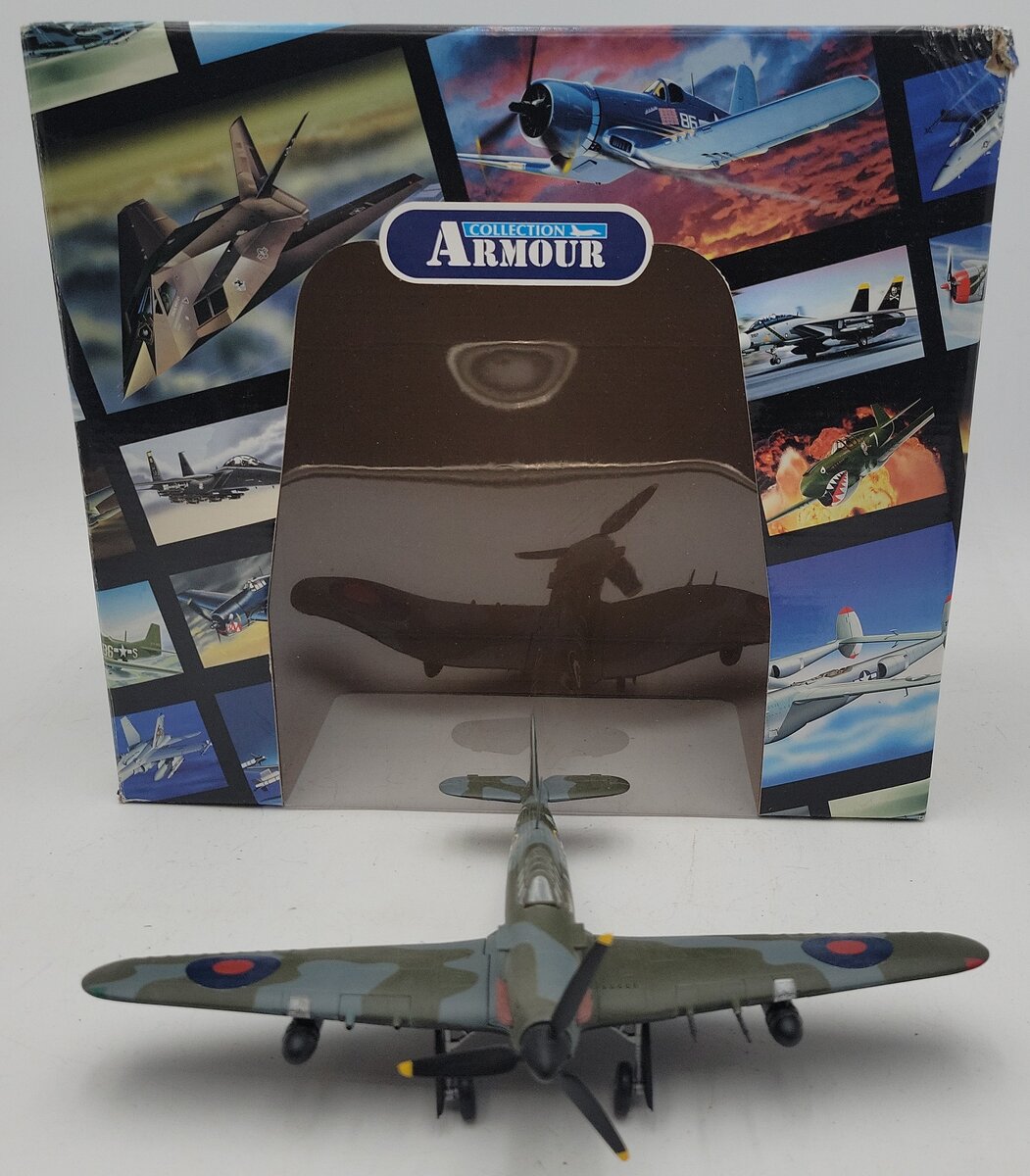 Franklin Mint B11B574 1/48 Diecast Hurricane MK2 C RAF 87 Sqn EX/Box