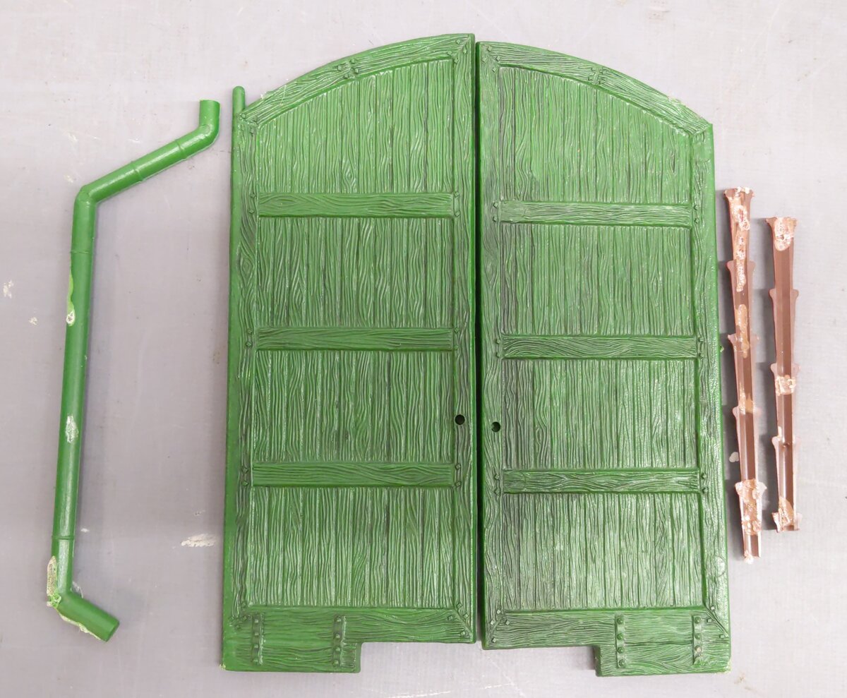 Pola 910 Engine Shed Kit - Assembled VG