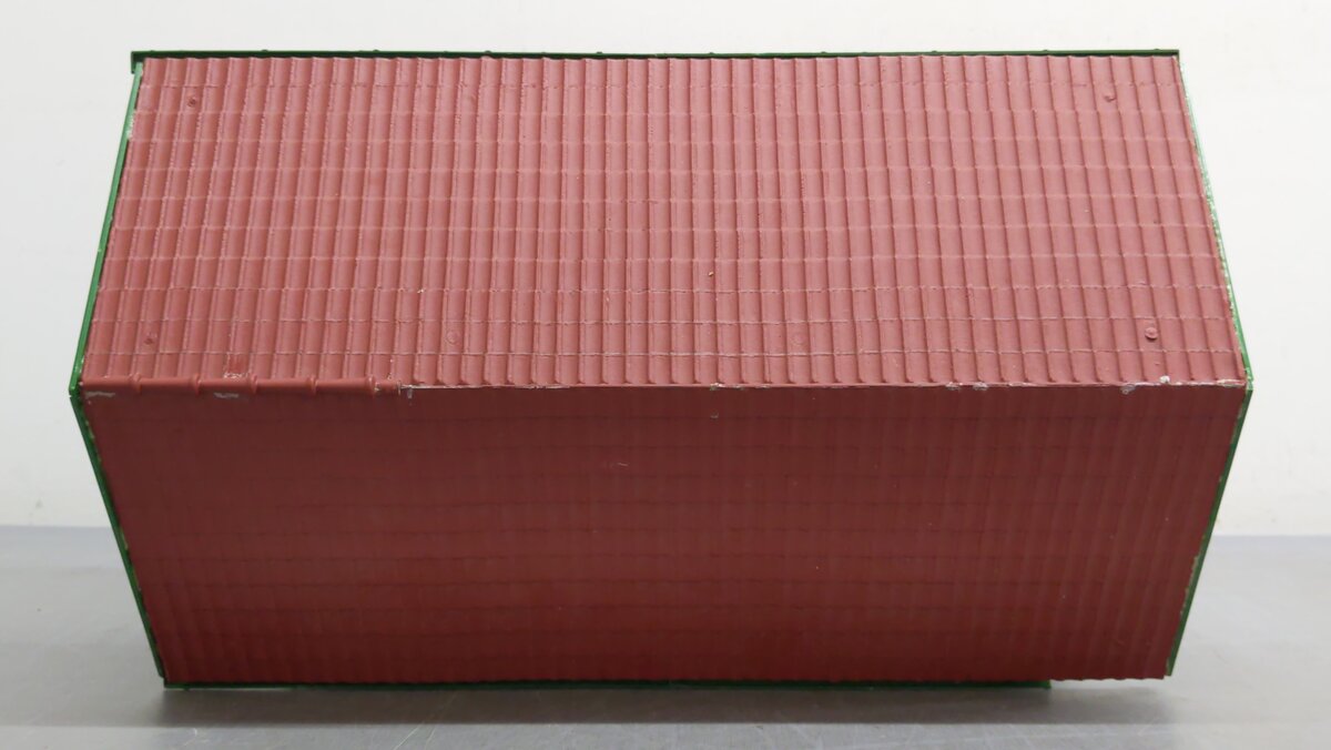 Pola 910 Engine Shed Kit - Assembled VG