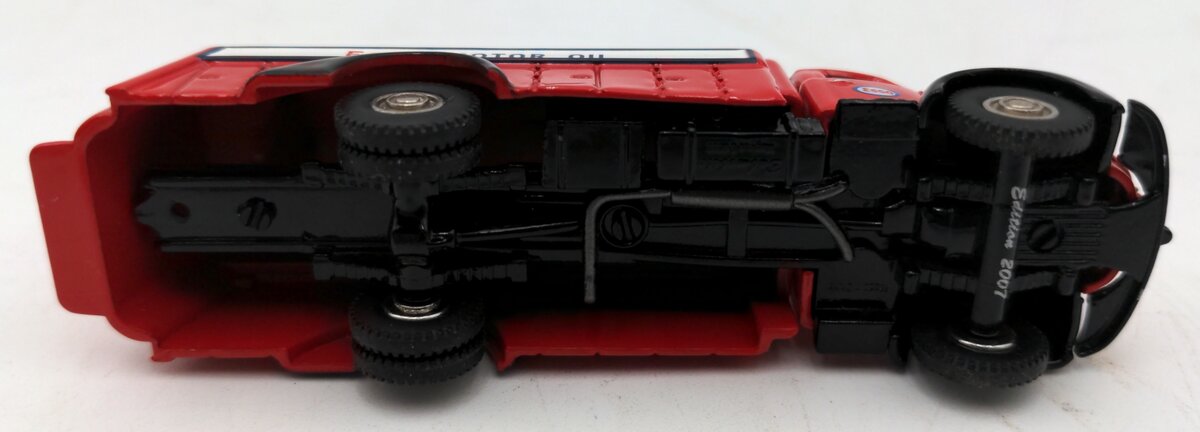 Schuco 1:87 Scale Diecast Esso Motor Oil Tanker Truck VG