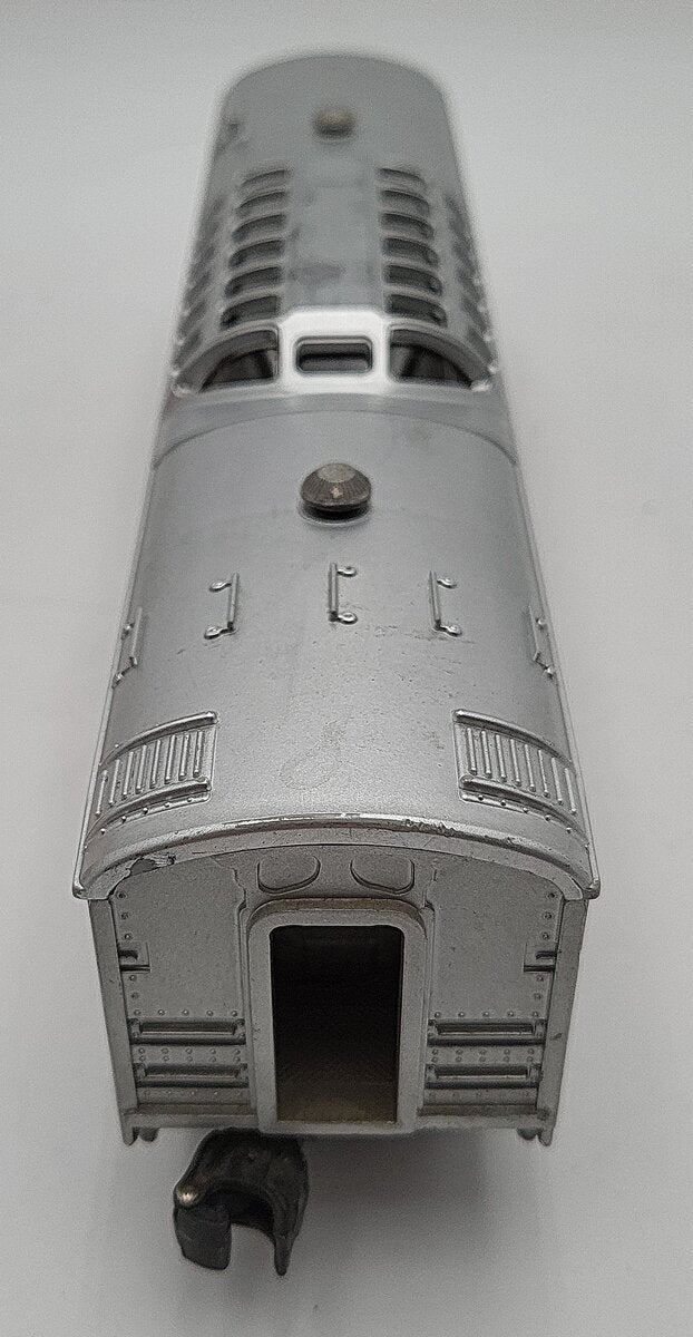 Lionel 2442 Vintage O Lionel Lines Clifton Red Stripe Illuminated Vista Dome Car VG/Box