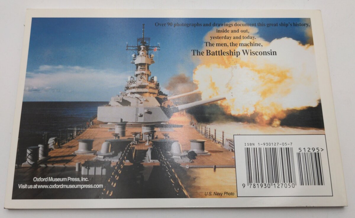 Oxford Press 1-930127-05-7 USS Wisconsin BB-64 Hampton Roads Naval Photo Guide LN