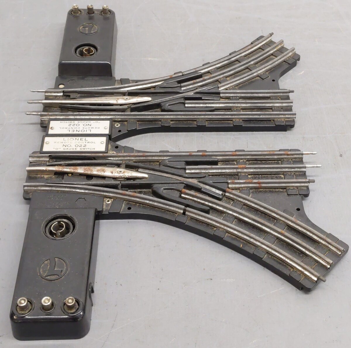 Lionel 022 Vintage O Gauge Left-Hand & Right-Hand Electric Remote Switches/Box