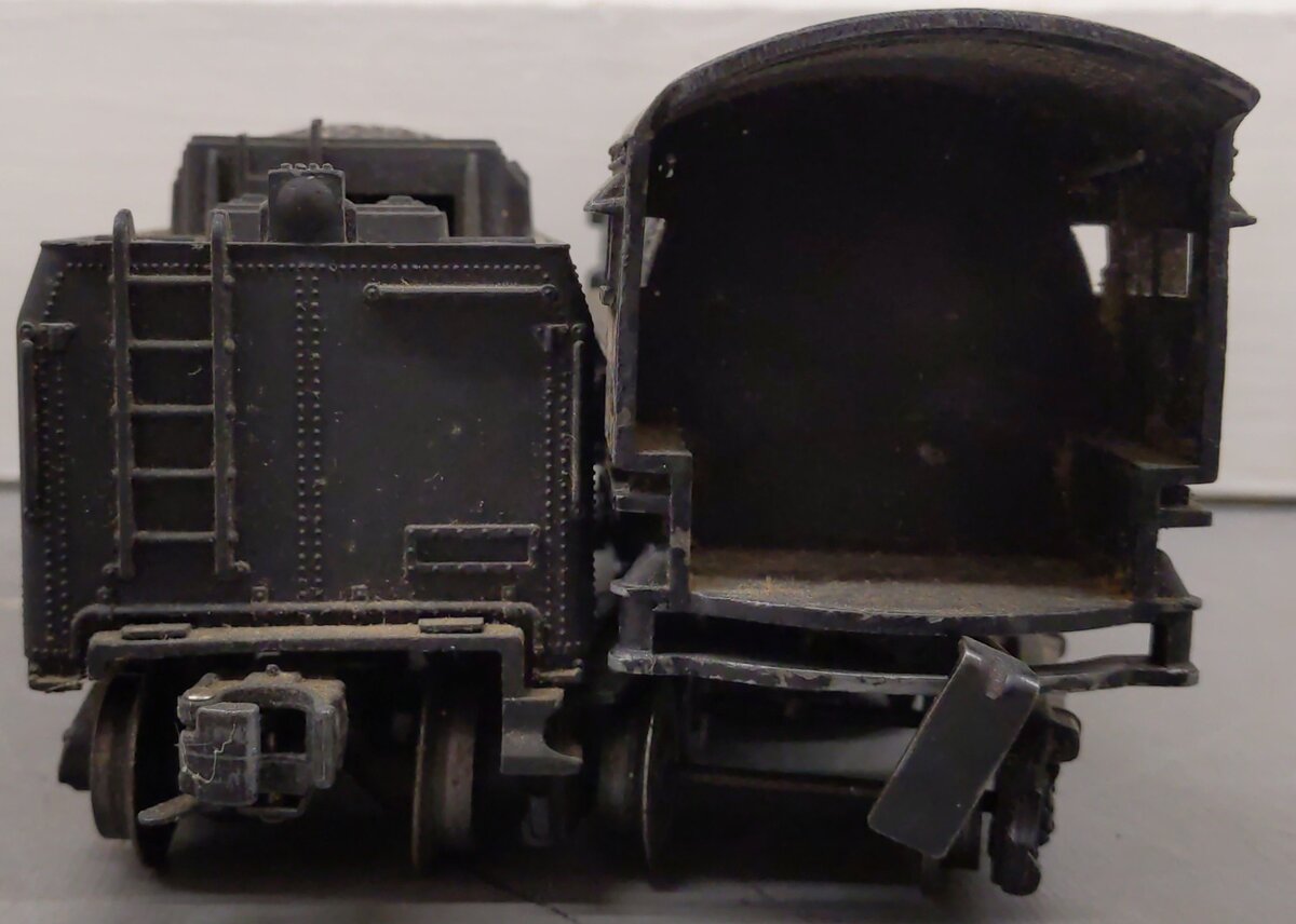 Lionel 2055 Vintage O 4-6-4 Hudson Steam Locomotive with 6026W Tender VG