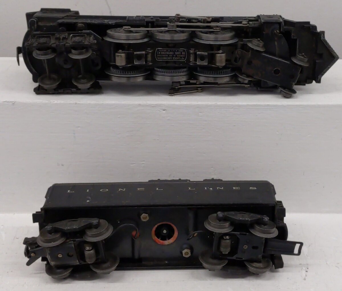Lionel 2055 Vintage O 4-6-4 Hudson Steam Locomotive with 6026W Tender VG